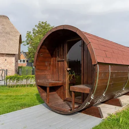 Haus Inselurlaub Hausteil 2 Oevenum