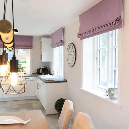 Haus Inselurlaub Hausteil 2 Oevenum