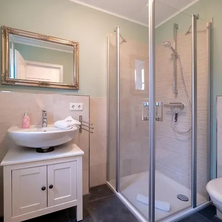 Haus Inselurlaub Hausteil 2 Hébergement de vacances