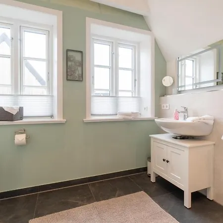 Hébergement de vacances Haus Inselurlaub Hausteil 2 Oevenum